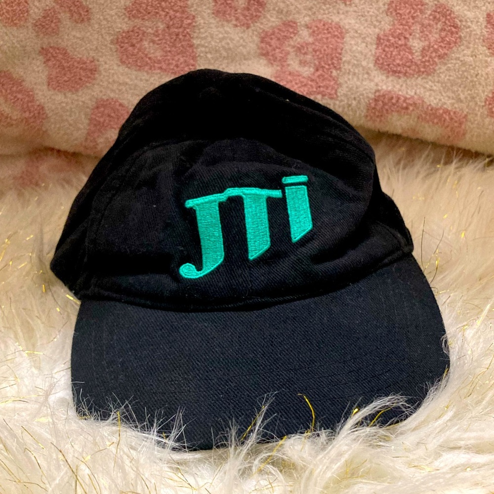 Vintage JTI black and green SnapBack